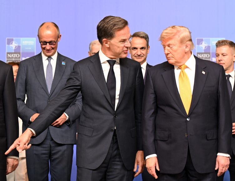 Dünyanın takip ettiği tarihi NATO Zirvesi: İşte zirveden akılda kalan anlar